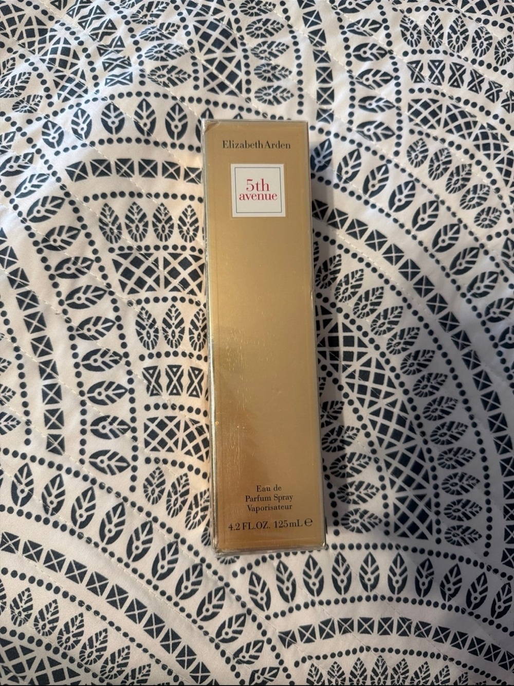 Elizabeth Arden 5th Avenue Eau de Parfum in Gold